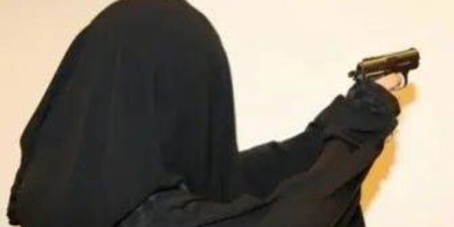 السعودية : سيدة تطلق النار على صيدلي مصري وترديه قتيلا في سكاكا لرفضه صرف  الدواء إلا وفق ارشادات الطبيب - مركز القلم للأبحاث والدراسات